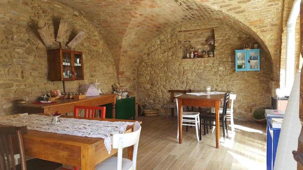 Agriturismo Bio-Melampo Villa Ancarano  Eksteriør bilde
